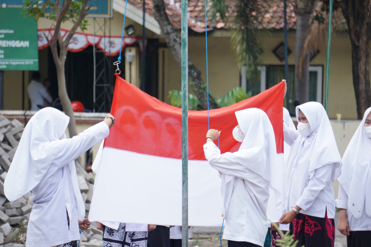 Upacara Peringatan Hari Santri Nasional (HSN) 2021 Nurul Ummah Kotagede ...